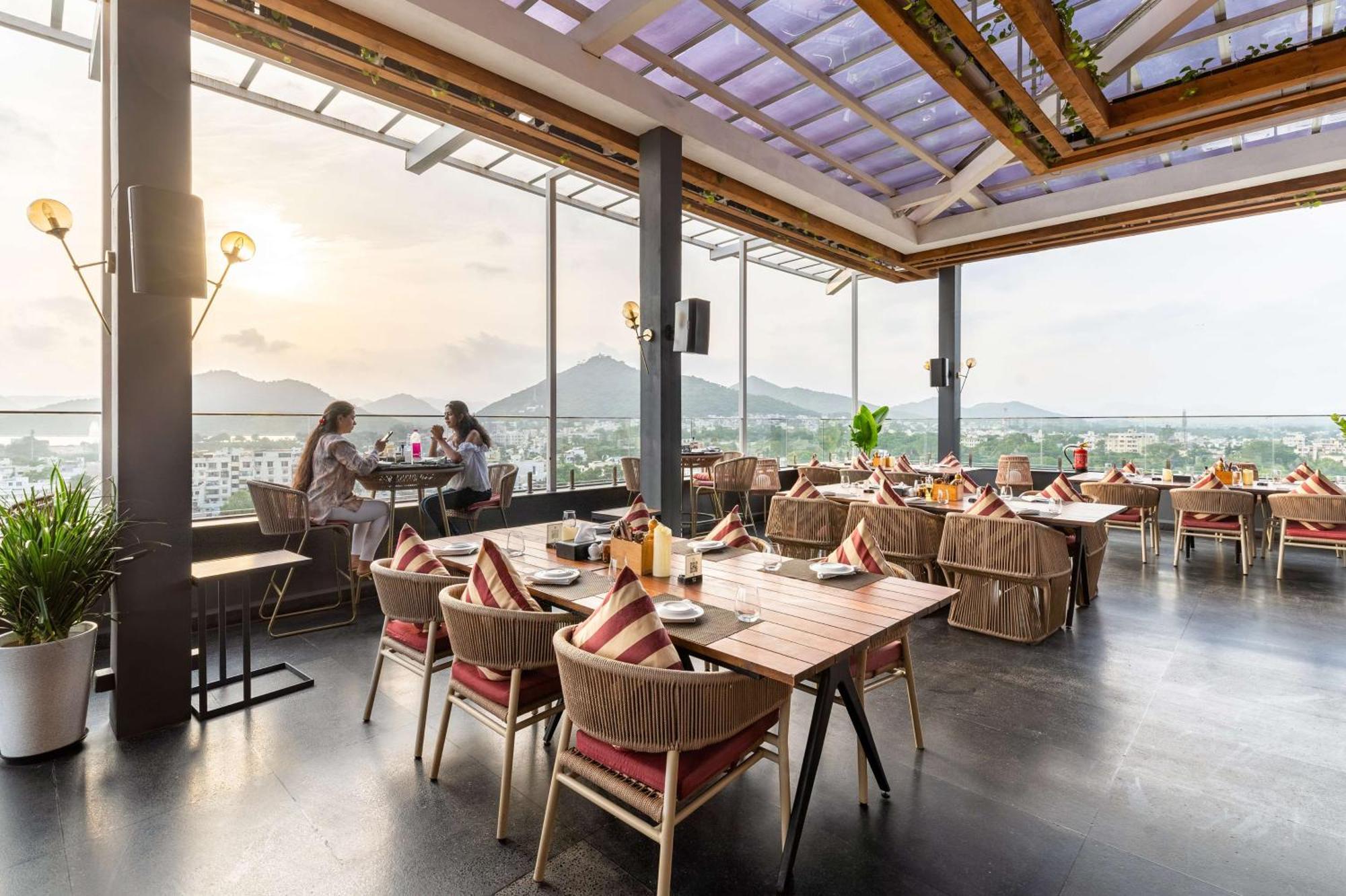 Parallel Hotel Udaipur, A Member Of Radisson Individuals Eksteriør billede